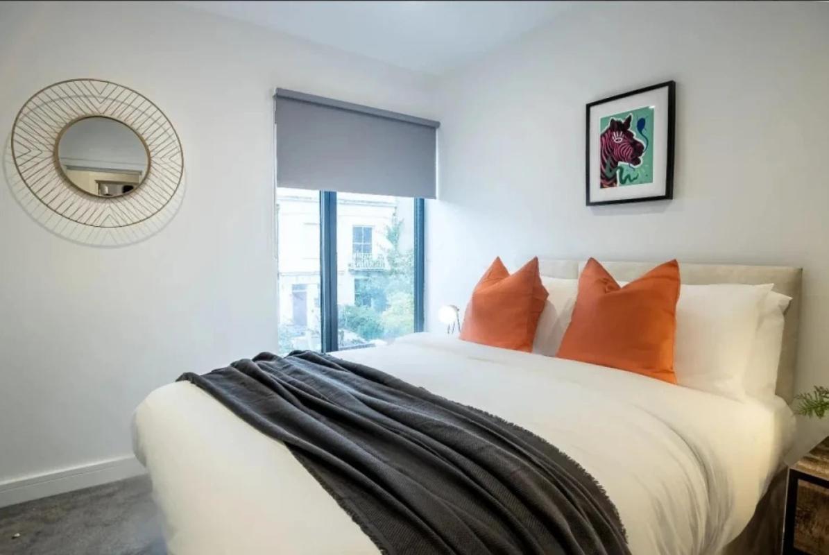 Amazing 2 Bedrooms I Station I Sleep 6 I Rh1